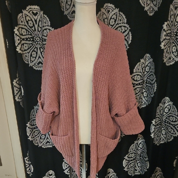 POL Sweaters - POL Pink Open-Front Cardigan